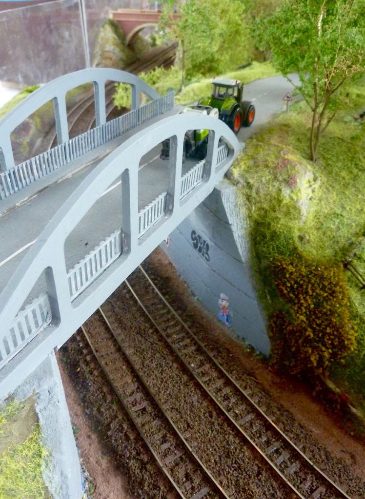 P1370482%2520%25281%2529